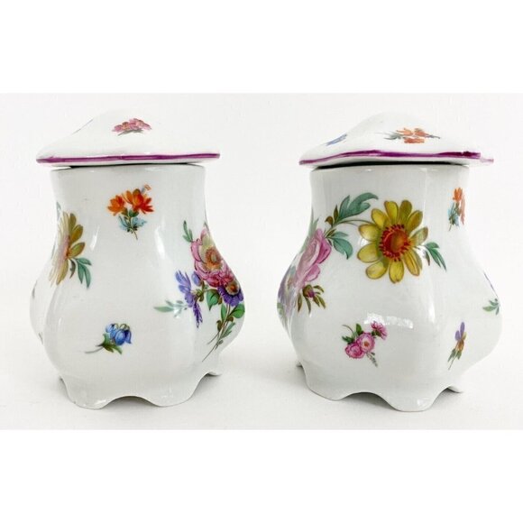 T. LIMOGE Italy Peint A La Main Dresser Vases With Lids 4” Tall Containers 2pc - Picture 6 of 12